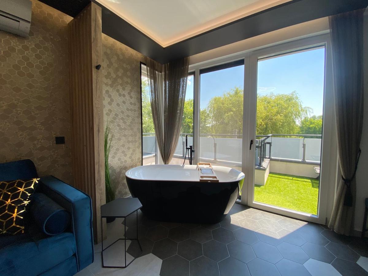 Relax Sauna Apartman Privat Finn Szaunaval Кестхей Екстер'єр фото